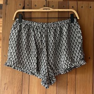 Sudara by Punjammies size medium shorts